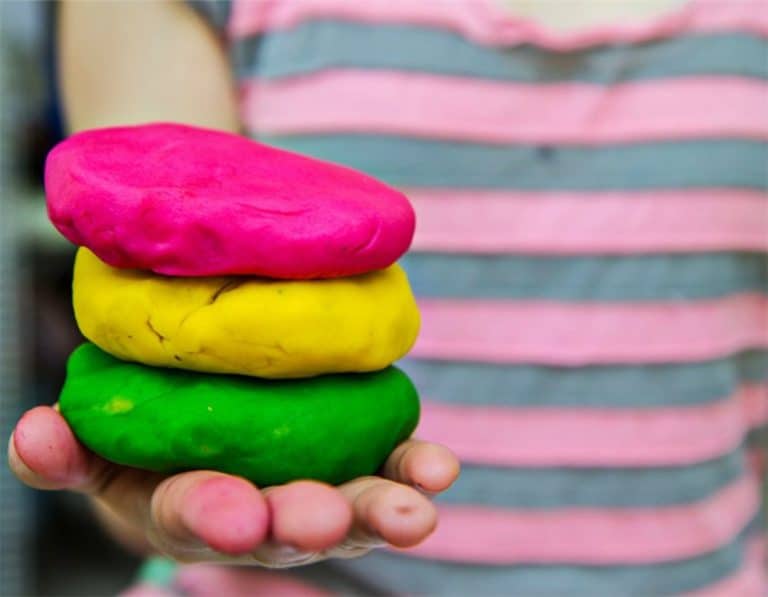 Massinha de farinha de trigo: como fazer receitas divertidas para ...