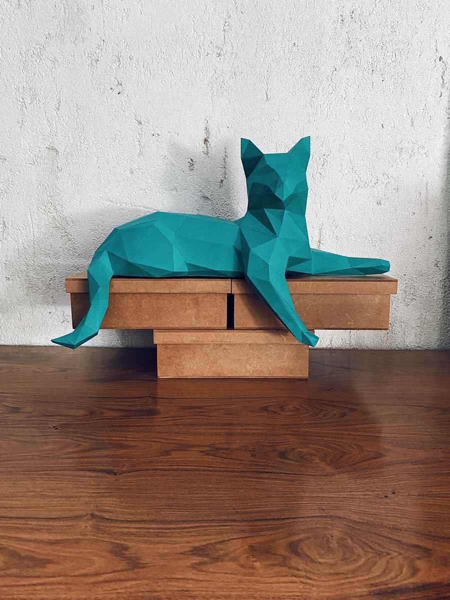 papercraft gato