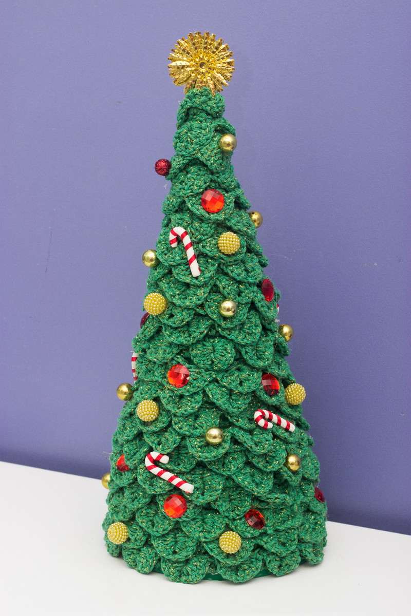 Árvore de Natal diferente: +70 ideias criativas e fáceis de fazer -  Artesanato Passo a Passo!