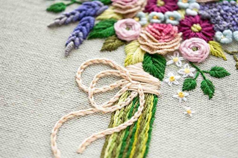 Bordado Rococó: como fazer +70 ideias surpreendentes com esse estilo de ...