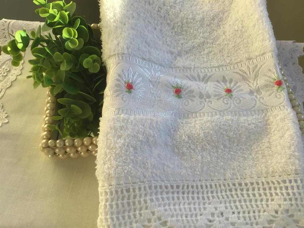 toalhas bordadas