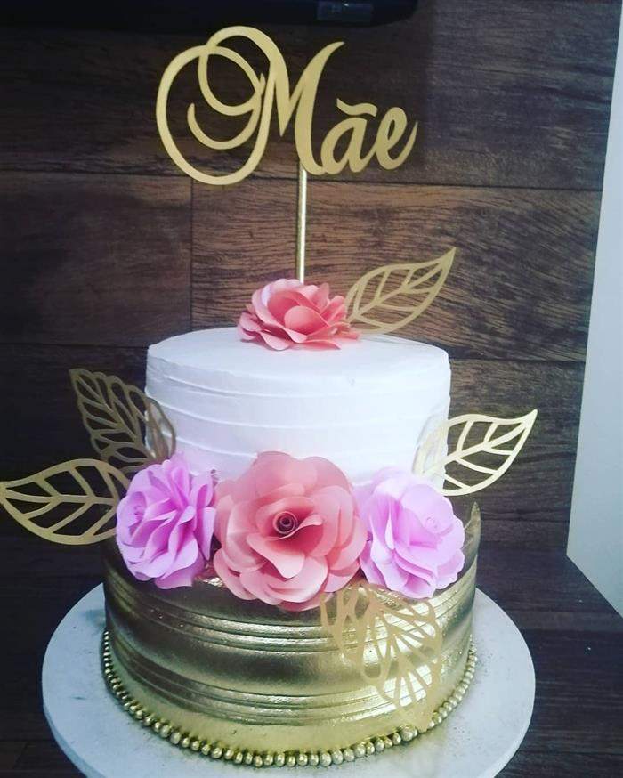 bolo de dois andares mãe