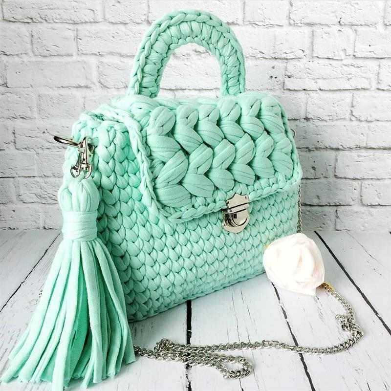 bolsa croche com fio de malha verde