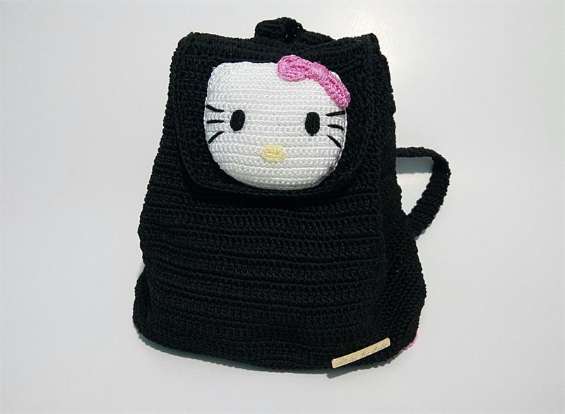 Mochila de crochê Hello Kitty