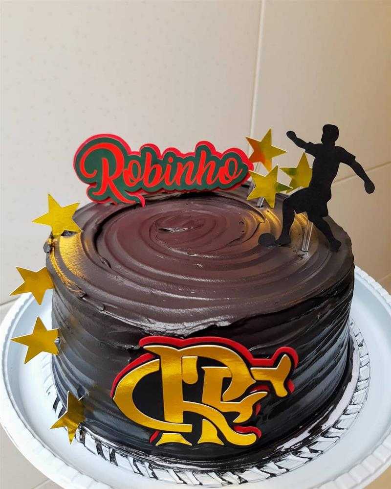 bolo do flamengo simples de chocolate