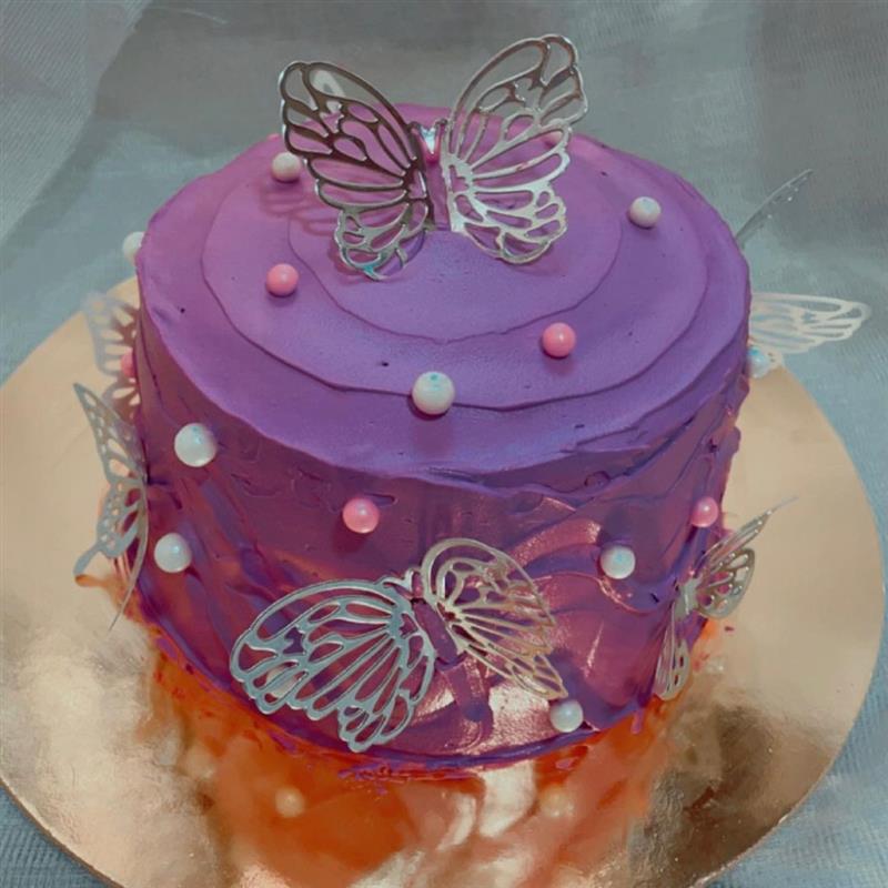 bolo de borboleta roxo