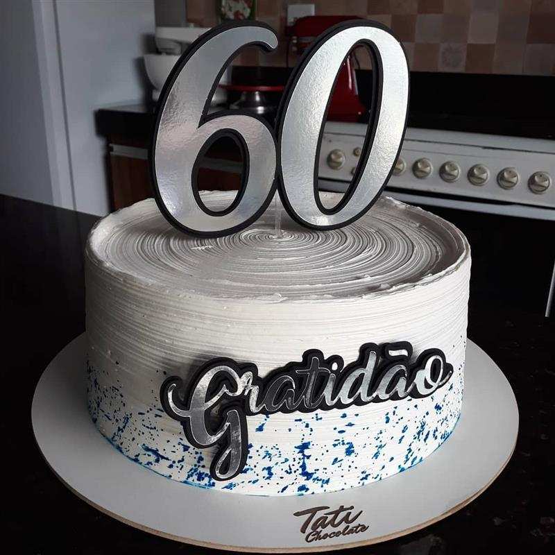 Bolo de aniversário para homem 60 anos