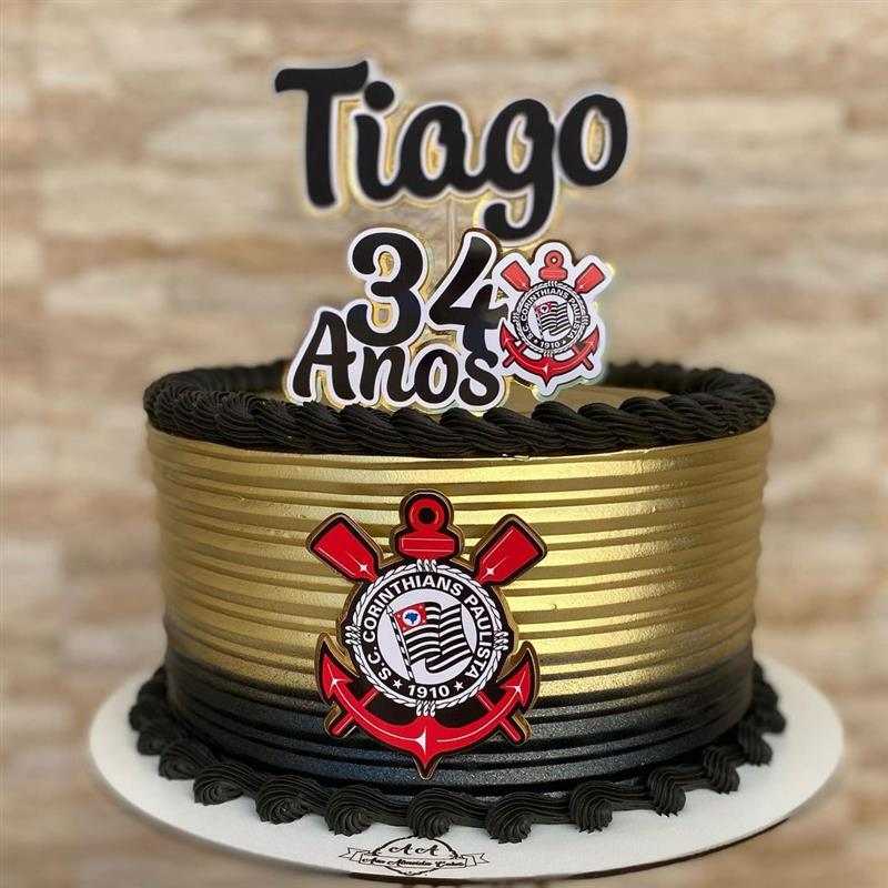 Bolo de aniversário para homem: +78 modelos que eles vão adorar -  Artesanato Passo a Passo!