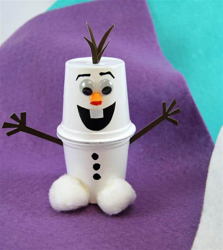 boneco de neve de copo de cafe olaf