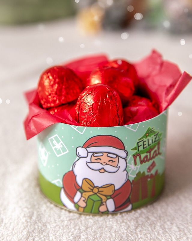 Latinha de Natal com trufas