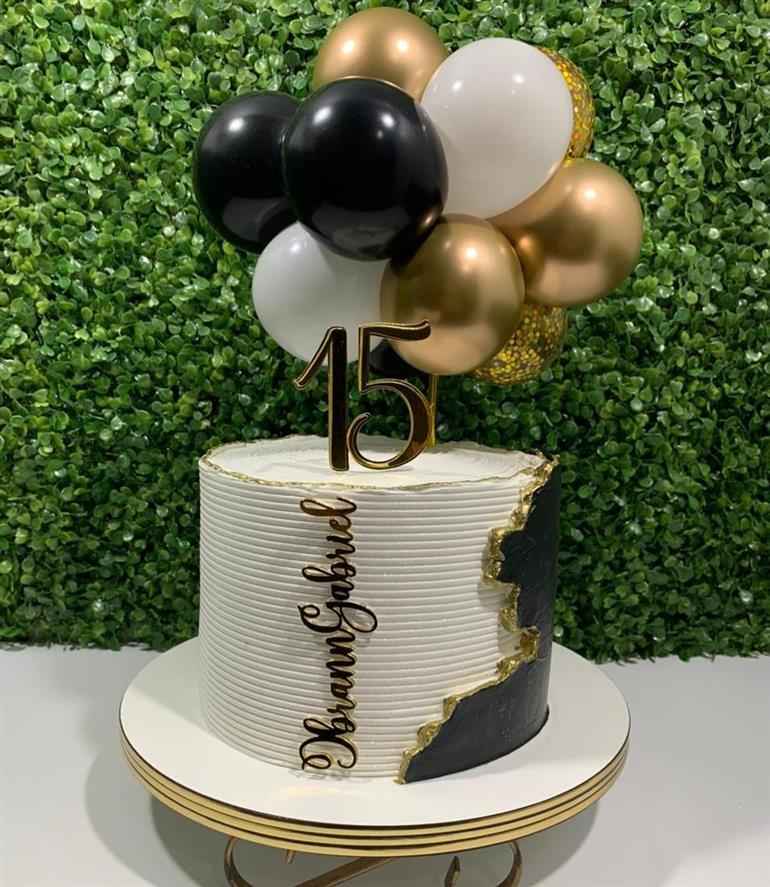 Ballon Cake com cachepô preto