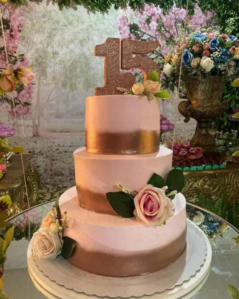 Bolo de 15 Anos: +60 Fotos de modelos para uma ocasião especial ...