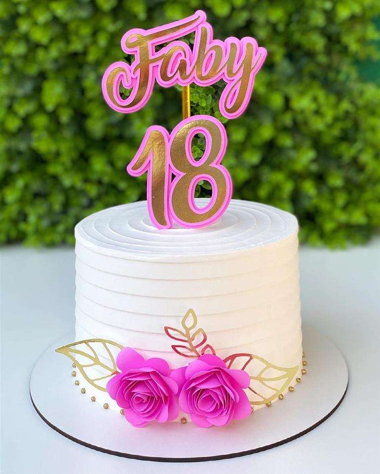 Bolo 18 anos - Decoração fácil e linda 