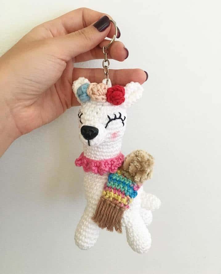 Chaveiro de Lhama Amigurumi