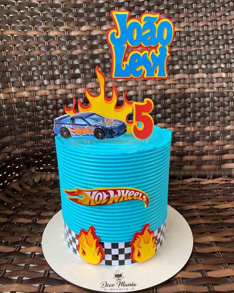 Bolo Hot Wheels: ideias fabulosas para decoração de aniversário