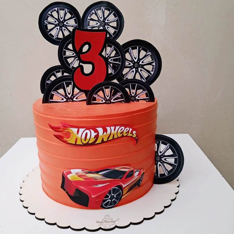 Bolo Hot Wheels: ideias fabulosas para decoração de aniversário -  Artesanato Passo a Passo!