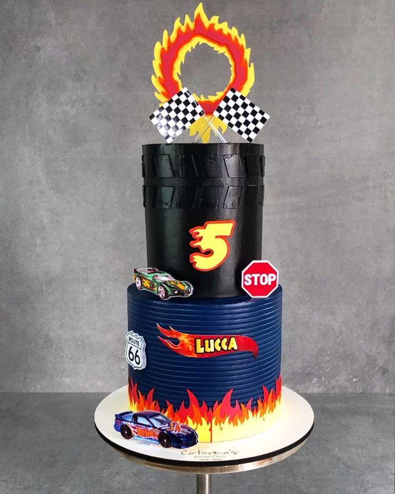 Bolo Hot Wheels: ideias fabulosas para decoração de aniversário -  Artesanato Passo a Passo!