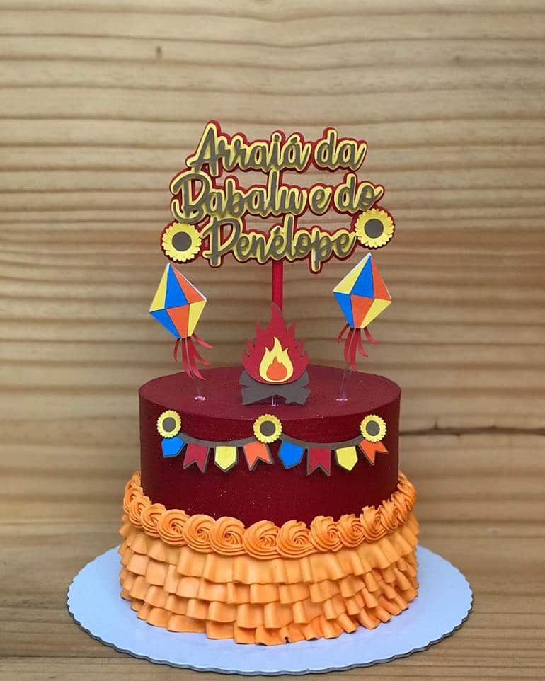 Bolo de festa junina de chantilly 