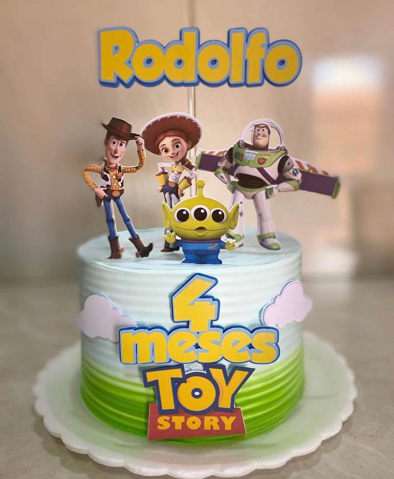 Bolo mêsversário do Toy Story