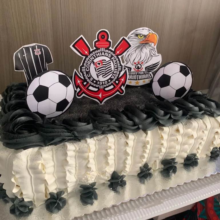 Bolo Do Corinthians Grande