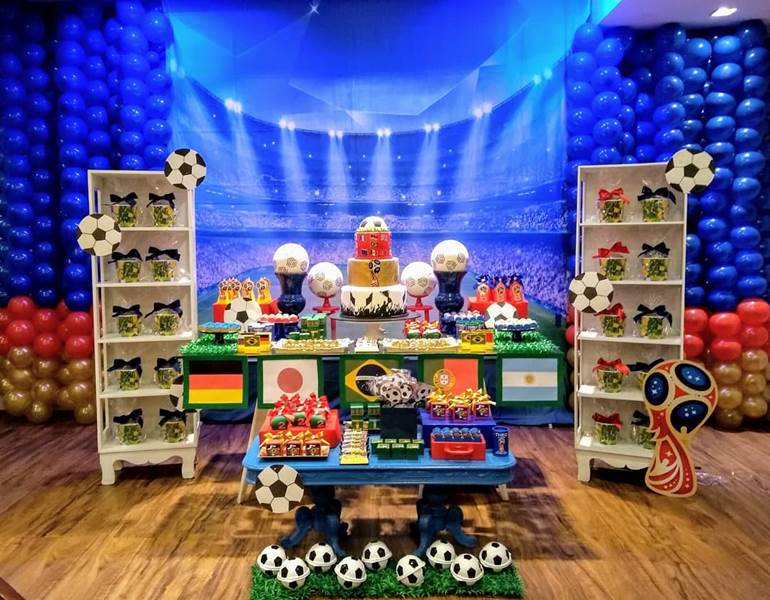 Festa de copa do mundo com estádio