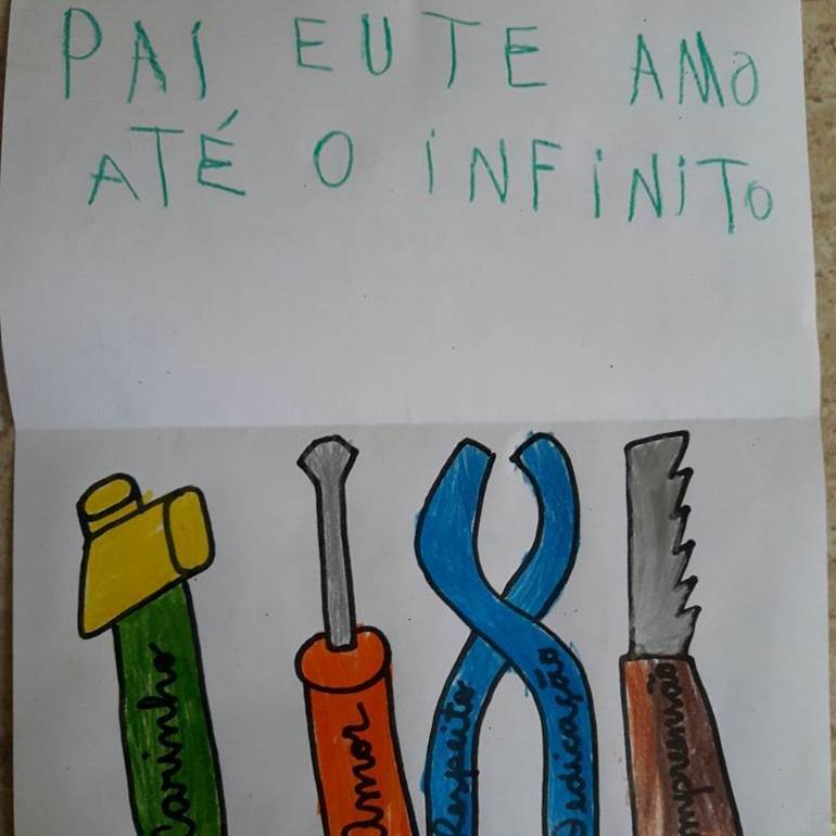 Cartão para dia dos pais com frase e ferramentas