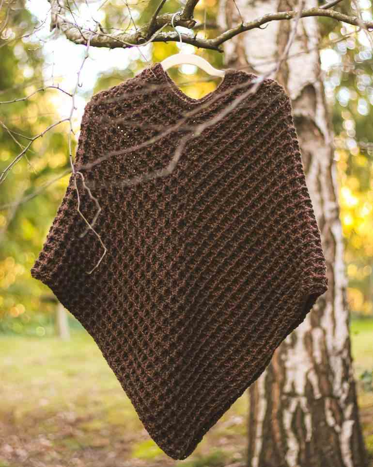 Poncho de crochê masculino