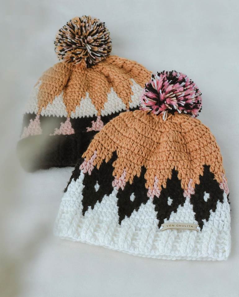 Gorro estampado com pompom