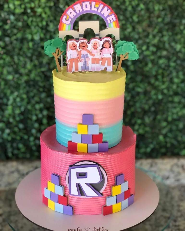 Bolo Roblox: 60 fotos para arrasar na decoração - Artesanato Passo a Passo!