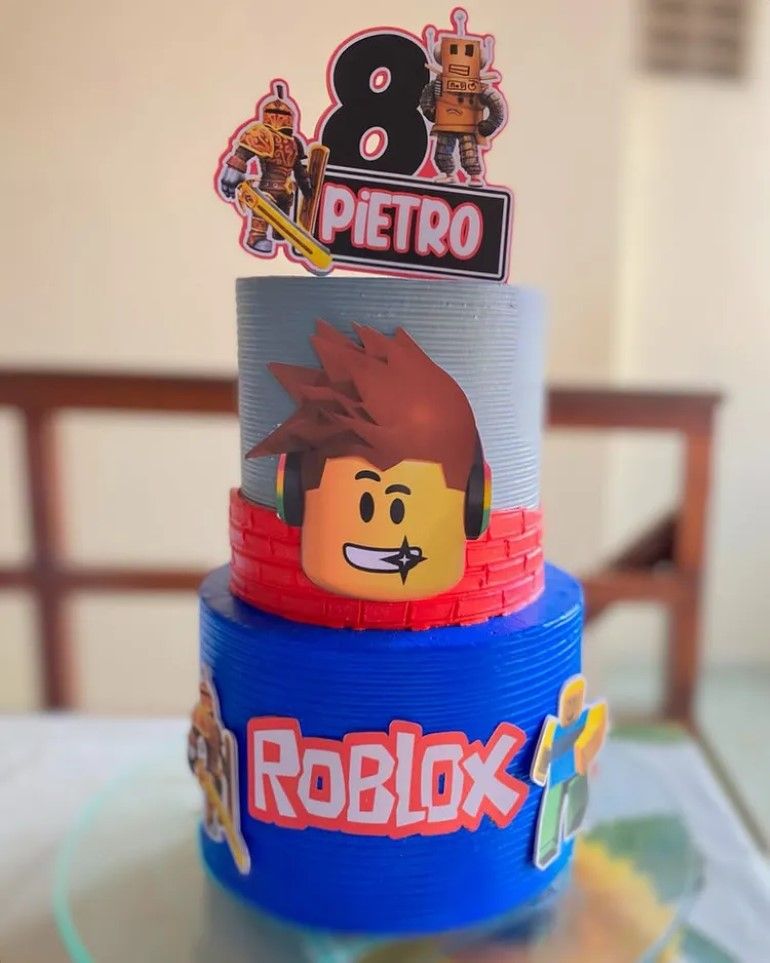 Bolo Roblox: 60 fotos para arrasar na decoração - Artesanato Passo