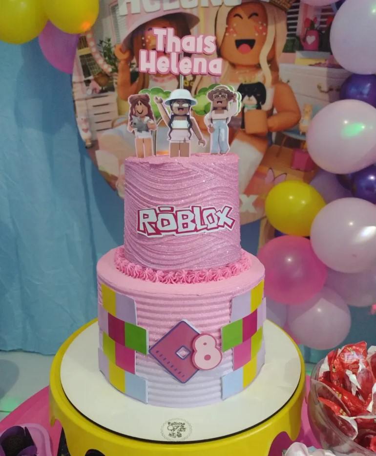 bolo tema roblox feminino