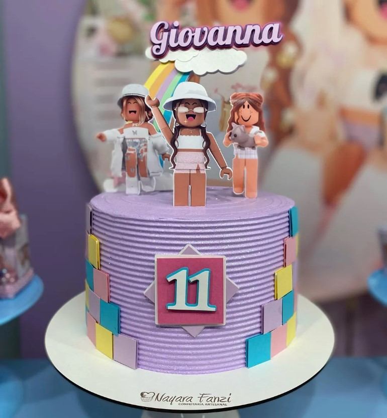 Bolo Roblox Chantininho  Bolo festa infantil, Bolos de aniversário, Bolo  aniversario infantil