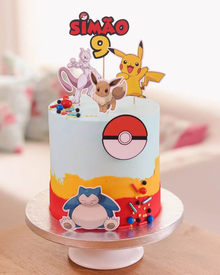 bolo pokemon 2 andares #bolo #bolopokemon #pokémon #festapokemon  #decoraçãopokemon