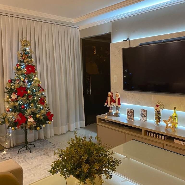 Decoração árvore de natal na sala