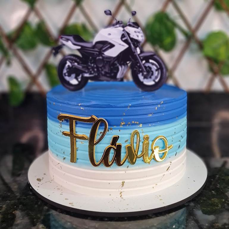 Bolo tema Moto Neo Yamaha: - Pingo de Doçura Confeitaria