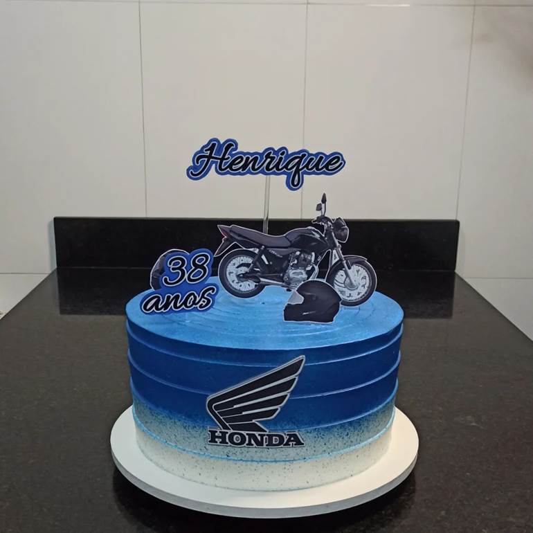 Cida Bolos Decorados - Bolo temático personalizado tema moto