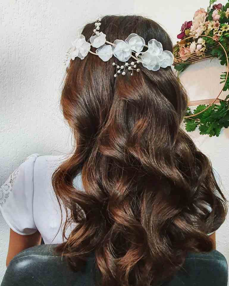 Tiara de pérola: 50 modelos deslumbrantes para todas a idades - Artesanato  Passo a Passo!