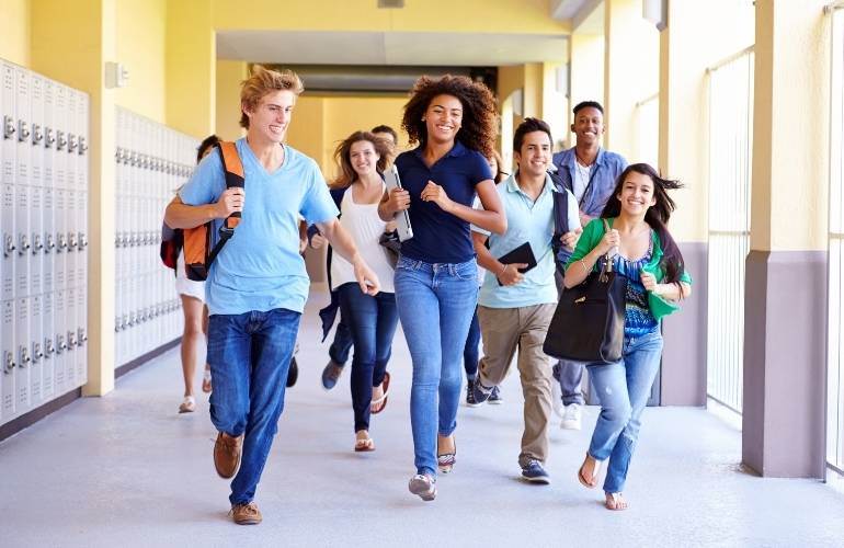 Artesanatos na escola para vender