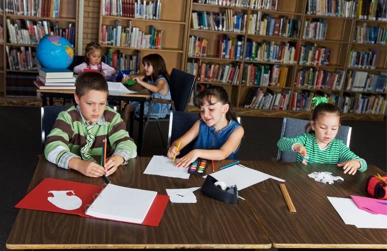 dinâmica de acolhida contrato