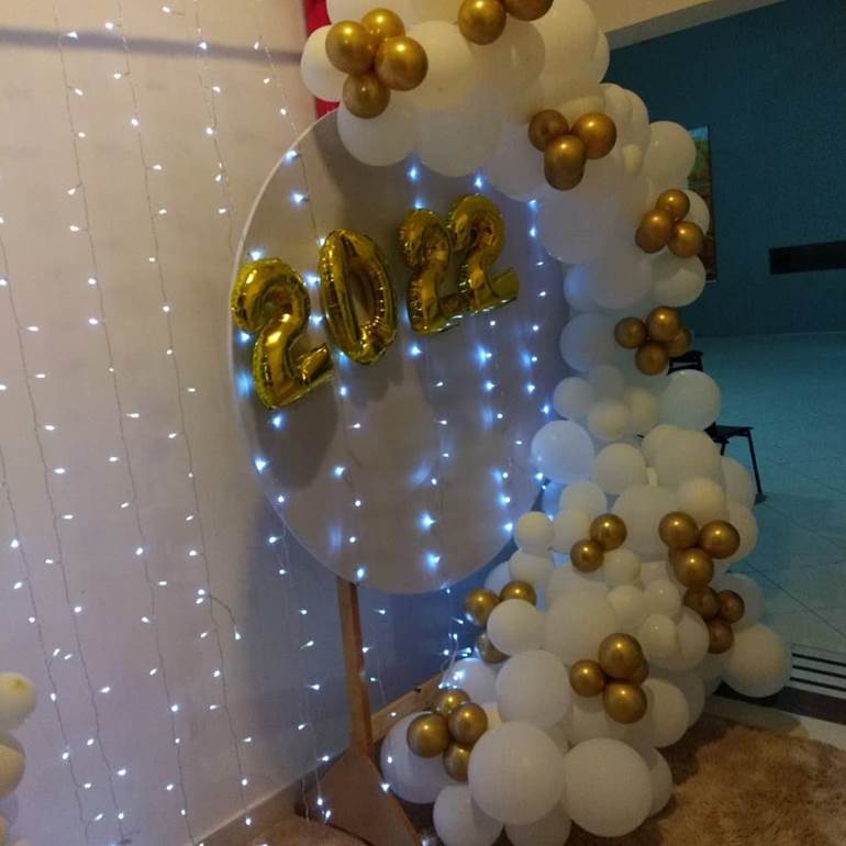 New Year decoration with balloons of different sizes