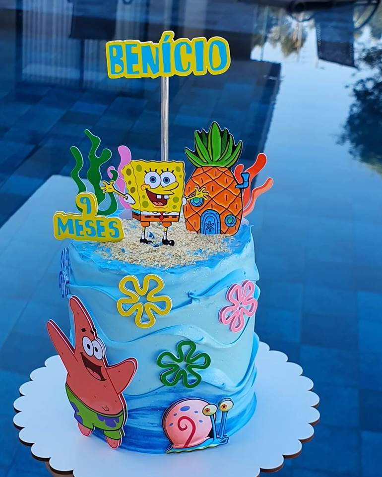 bolo do bob esponja piscina