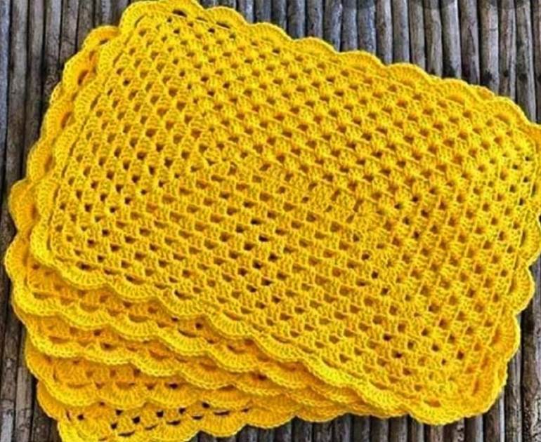 sousplat de croche retangular amarelo