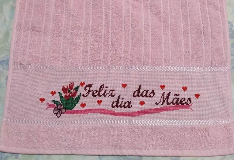 Toalha bordada de dia das mães