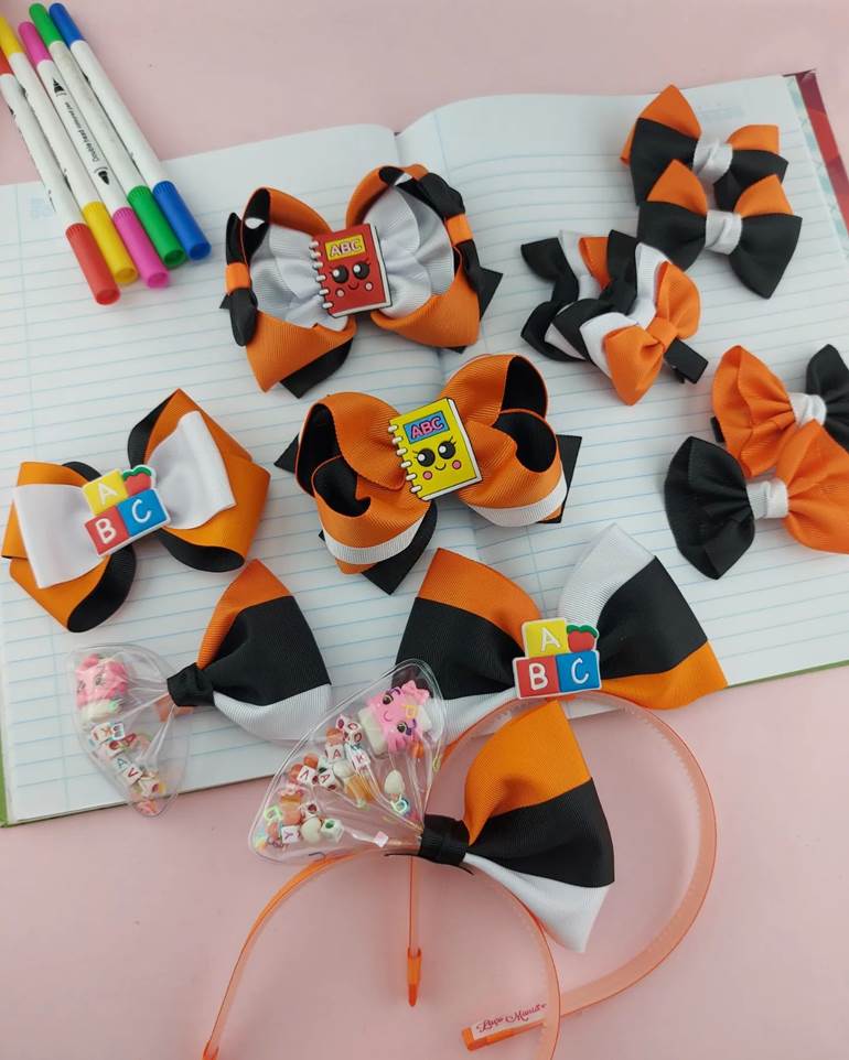 Laço laranja e preto