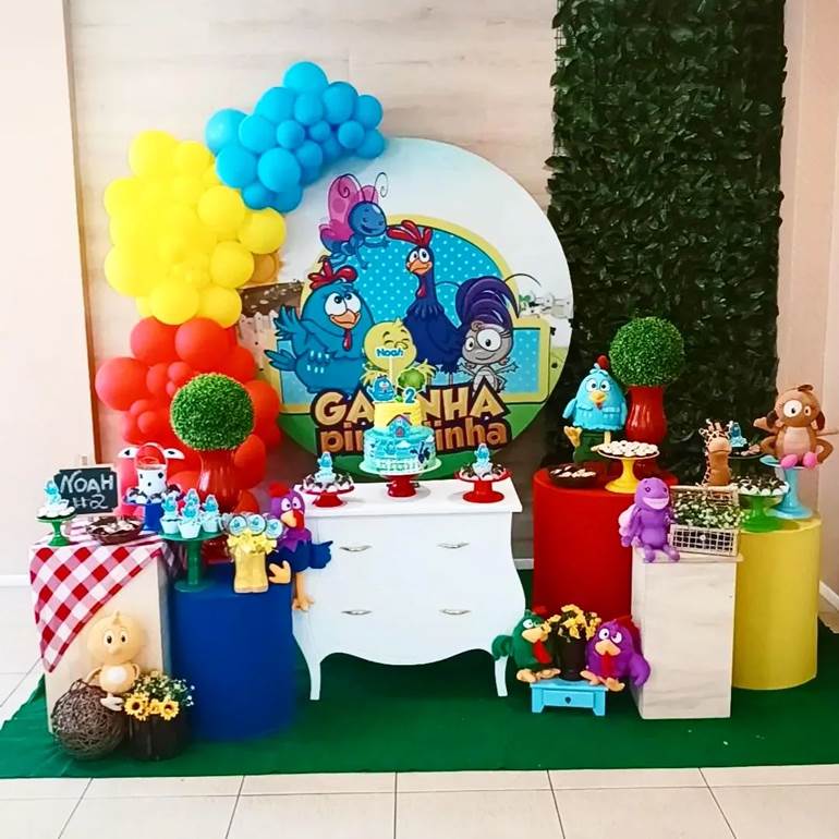 Festa tema galinha pintadinha