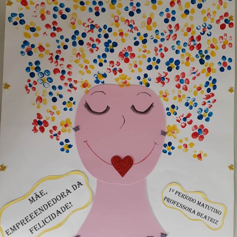 Cartaz dia das mães com mulher com cabelo de flores pintadas