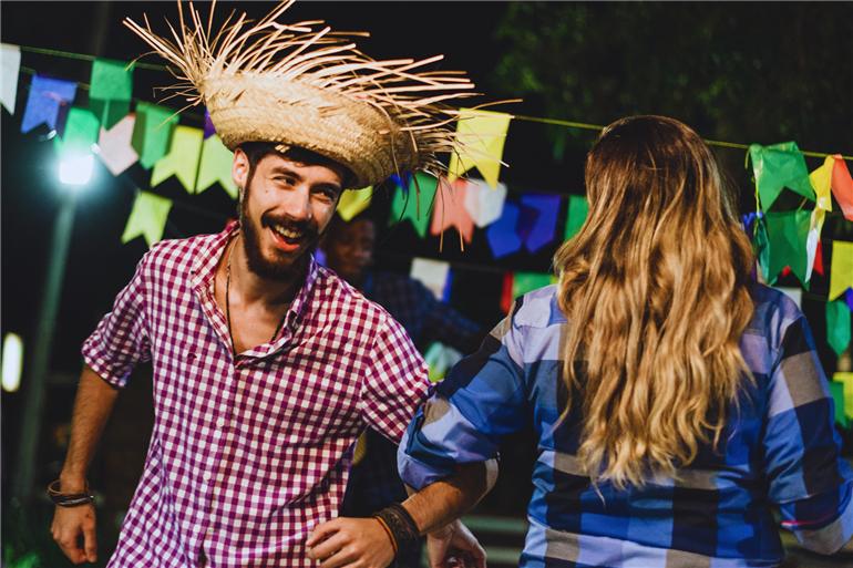 quadrilha tradicional de festa junina