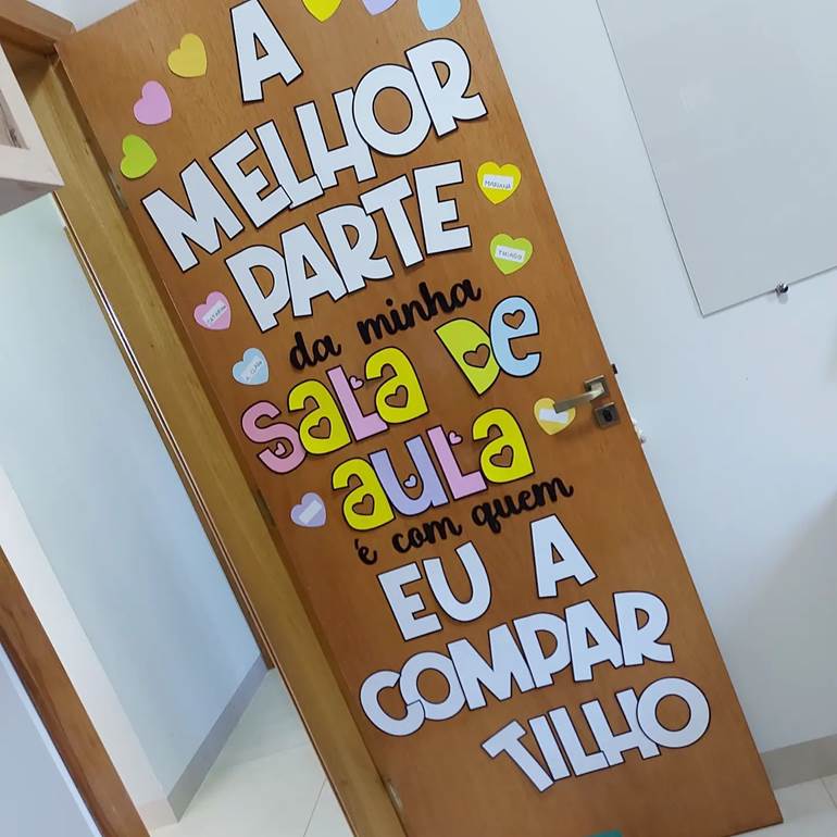 Decoração de porta simples