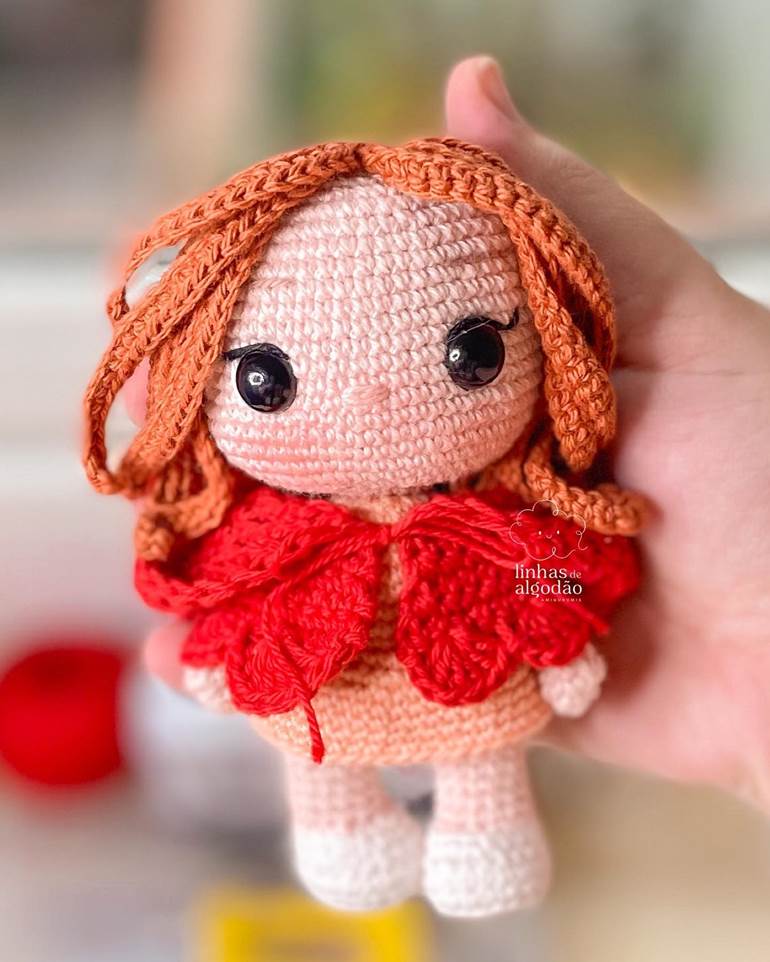 amigurumi bonequinha ruiva