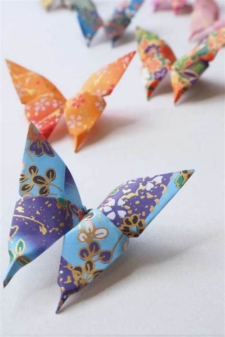 borboletas coloridas de papel